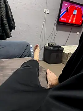 frama666 online show from December 2025 05:32:01 PM