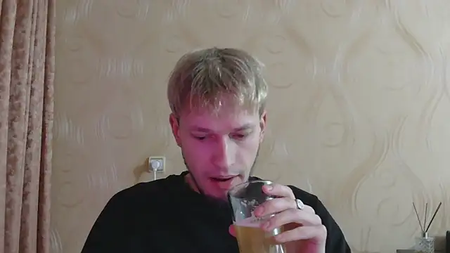 frama666 online show from March 2026 04:57:02 PM