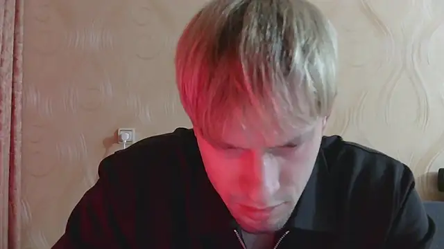 Snapshot of frama666 chatting on April 2026 06:44:02 PM frama666 online show from April 2026 06:44:02 PM