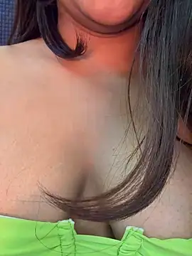 Snapshot of isha_sassy chatting on November 2025 07:03:01 PM isha sassy online show from November 2025 07:03:01 PM