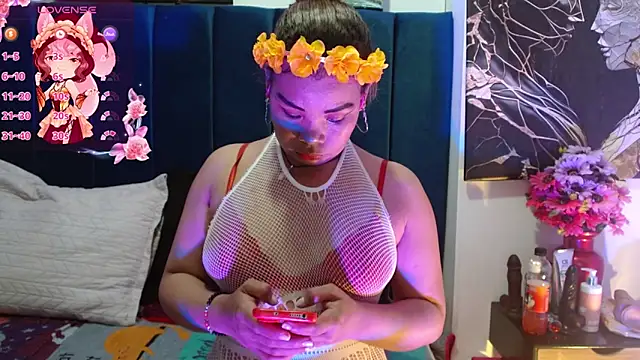 Snapshot of Mariana_star1 chatting on November 2025 04:35:01 AM Mariana star1 online show from November 2025 04:35:01 AM