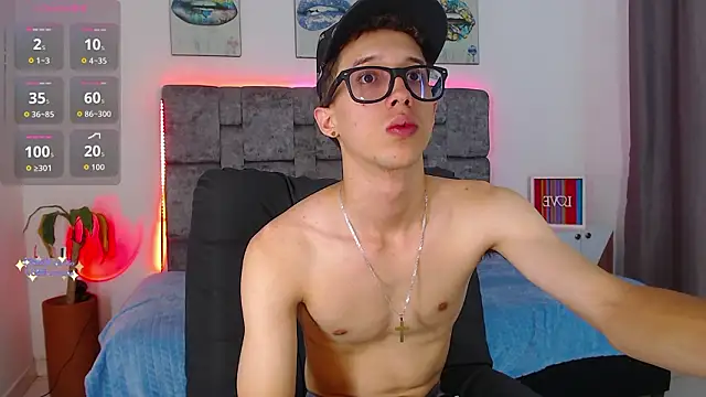 Snapshot of skinny_bigcock02 chatting on February 2026 08:57:02 PM skinny bigcock02 online show from February 2026 08:57:02 PM