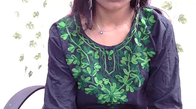 Snapshot of Cute_Pihu01 chatting on March 2025 07:18:01 PM Cute Pihu01 online show from March 2025 07:18:01 PM