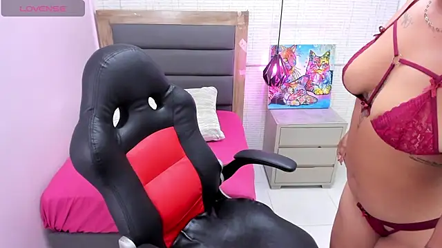 MEGANZARICK online show from September 2025 12:28:02 PM