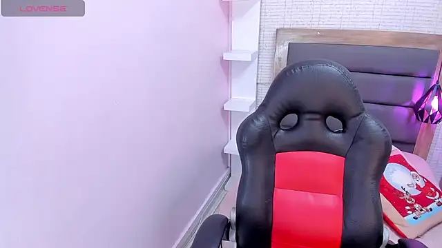 MEGANZARICK online show from December 2025 03:02:02 AM