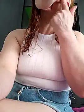 Snapshot of chanel-2025 chatting on October 2025 08:17:02 PM chanel-2025 online show from October 2025 08:17:02 PM