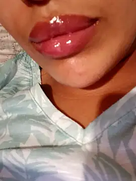 Sexlove1xo online show from October 2025 03:34:01 PM