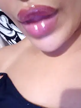 Sexlove1xo online show from October 2025 02:40:02 PM