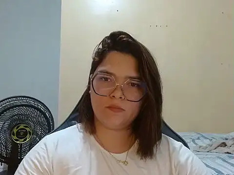 Snapshot of GoddessChaar chatting on February 2025 01:24:01 AM GoddessChaar online show from February 2025 01:24:01 AM