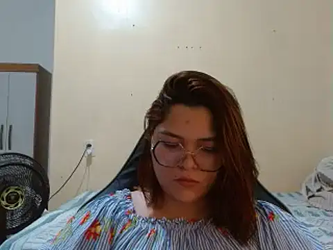 Snapshot of GoddessChaar chatting on March 2025 12:09:02 PM GoddessChaar online show from March 2025 12:09:02 PM