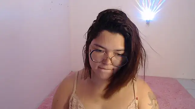 Snapshot of GoddessChaar chatting on October 2025 01:28:02 PM GoddessChaar online show from October 2025 01:28:02 PM