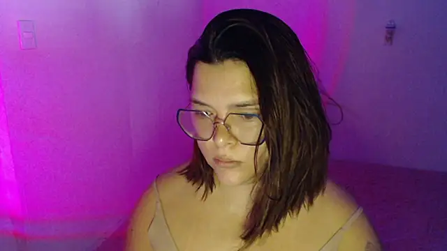 Snapshot of GoddessChaar chatting on October 2025 01:34:02 PM GoddessChaar online show from October 2025 01:34:02 PM