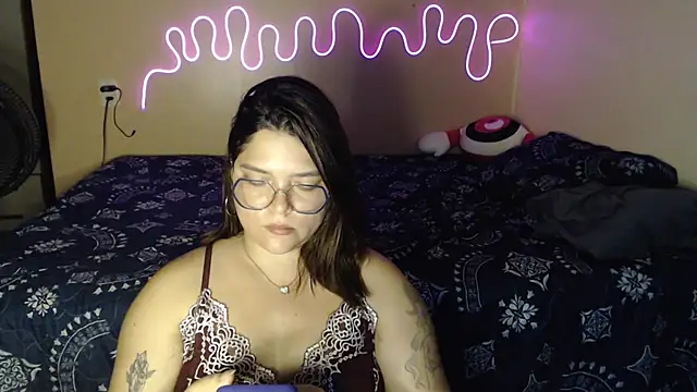 Snapshot of GoddessChaar chatting on December 2025 02:21:01 AM GoddessChaar online show from December 2025 02:21:01 AM