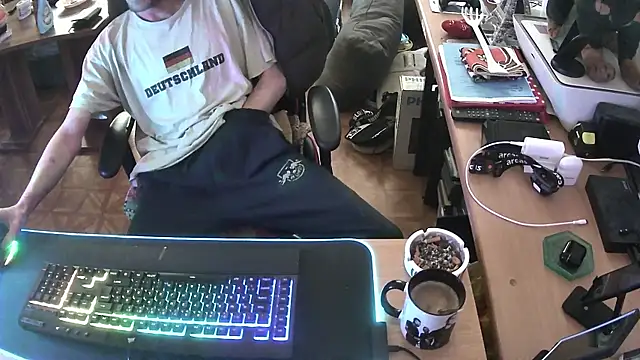 DerGeileLoveboy online show from March 2026 07:01:01 AM