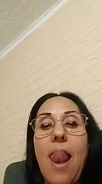 Snapshot of Ramona870 chatting on March 2025 07:27:02 AM Ramona870 online show from March 2025 07:27:02 AM