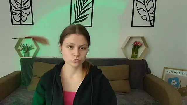 Snapshot of SofiaSokolovskaya chatting on February 2025 04:53:02 PM SofiaSokolovskaya online show from February 2025 04:53:02 PM