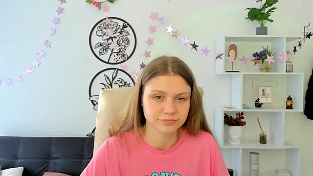 Snapshot of SofiaSokolovskaya chatting on March 2025 12:24:01 PM SofiaSokolovskaya online show from March 2025 12:24:01 PM