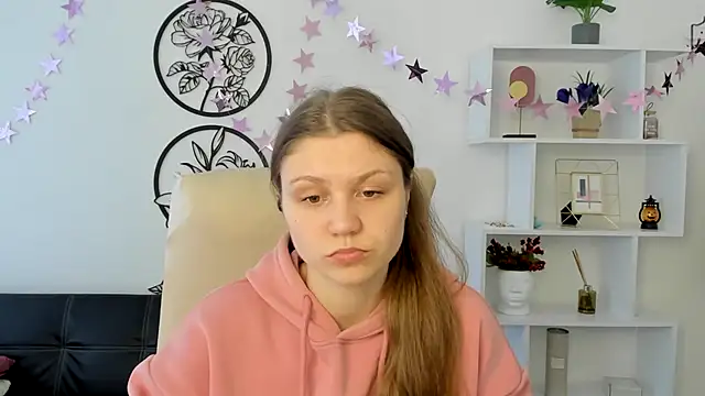 Snapshot of SofiaSokolovskaya chatting on March 2025 01:18:01 PM SofiaSokolovskaya online show from March 2025 01:18:01 PM