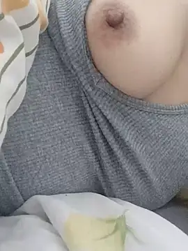 Snapshot of BUSE8821 chatting on September 2025 11:22:02 AM BUSE8821 online show from September 2025 11:22:02 AM