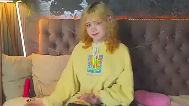 EmilyAngells online show from February 2026 07:26:01 AM