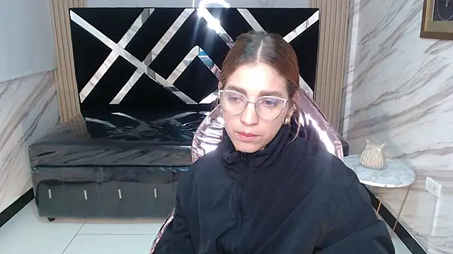 Snapshot of Angeles_v chatting on March 2025 12:31:02 PM Angeles v online show from March 2025 12:31:02 PM