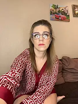 Lusi Luxary online show from March 2025 05:31:02 AM