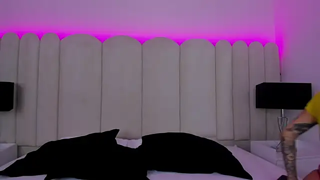 Snapshot of Antonella_Smiith_ chatting on September 2025 02:17:01 PM Antonella Smiith online show from September 2025 02:17:01 PM