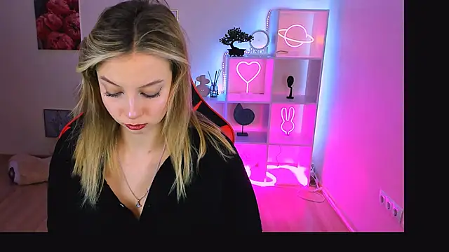 melissa richardson online show from March 2025 12:26:02 AM