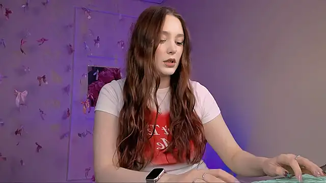 Snapshot of hazel_sullivan chatting on April 2026 04:02:02 PM hazel sullivan online show from April 2026 04:02:02 PM
