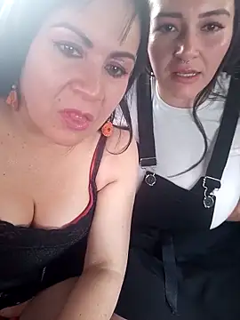 Luna kitty online show from March 2025 03:28:02 PM