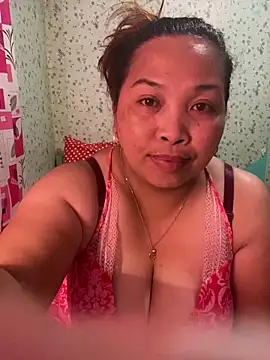 Snapshot of Sweet_fatty18 chatting on January 2025 10:49:02 AM Sweet fatty18 online show from January 2025 10:49:02 AM