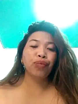 Snapshot of Sweet_fatty18 chatting on October 2025 10:00:02 PM Sweet fatty18 online show from October 2025 10:00:02 PM