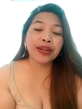 Snapshot of Sweet_fatty18 chatting on November 2025 06:06:02 PM Sweet fatty18 online show from November 2025 06:06:02 PM