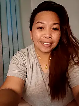 Snapshot of Sweet_fatty18 chatting on February 2026 10:52:01 PM Sweet fatty18 online show from February 2026 10:52:01 PM