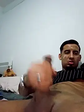 Snapshot of Pollaelectrica77 chatting on February 2026 09:18:02 AM Pollaelectrica77 online show from February 2026 09:18:02 AM