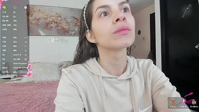 Snapshot of jessyegoldenn chatting on March 2025 07:16:02 PM jessyegoldenn online show from March 2025 07:16:02 PM