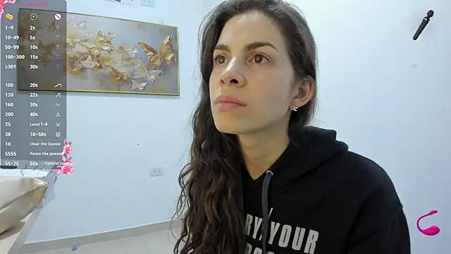 Snapshot of jessyegoldenn chatting on September 2025 12:21:02 AM jessyegoldenn online show from September 2025 12:21:02 AM