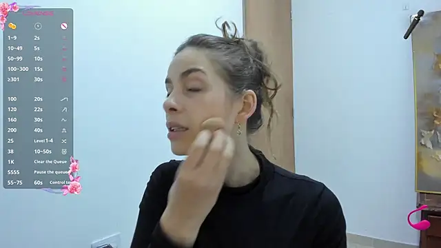 Snapshot of jessyegoldenn chatting on November 2025 09:25:02 PM jessyegoldenn online show from November 2025 09:25:02 PM