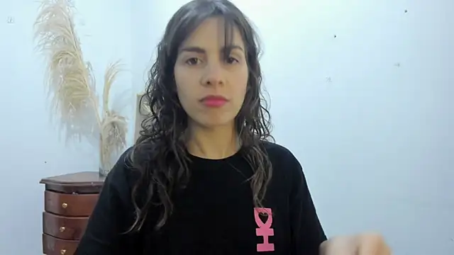 jessyegoldenn online show from January 2026 06:34:01 PM