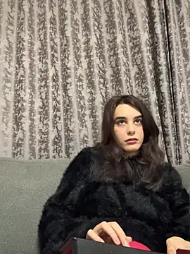 Snapshot of Mazzekyn chatting on January 2026 06:35:02 PM Mazzekyn online show from January 2026 06:35:02 PM