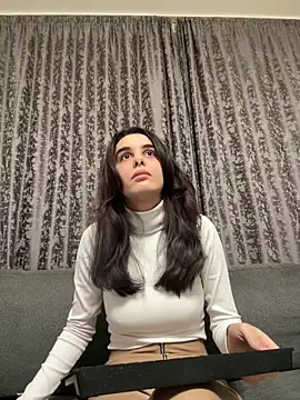 Snapshot of Mazzekyn chatting on January 2026 05:06:01 PM Mazzekyn online show from January 2026 05:06:01 PM