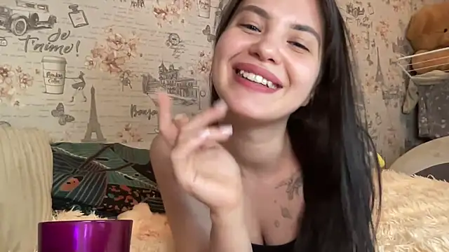 Just Scarlet  online show from March 2025 08:15:02 PM