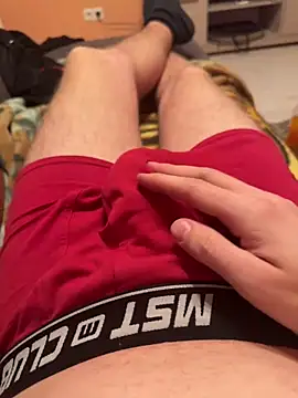 Snapshot of yimike chatting on February 2025 11:03:01 PM yimike online show from February 2025 11:03:01 PM