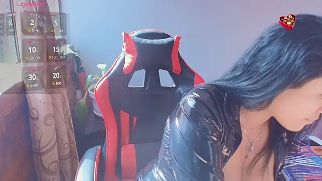 SophiTay online show from September 2025 01:11:02 PM