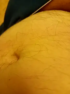 Snapshot of Vali1969 chatting on November 2025 05:12:01 PM Vali1969 online show from November 2025 05:12:01 PM