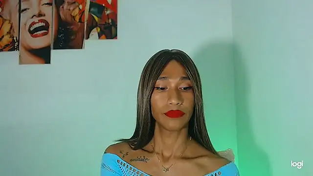 Snapshot of red_veltet chatting on September 2025 03:11:02 AM red veltet online show from September 2025 03:11:02 AM