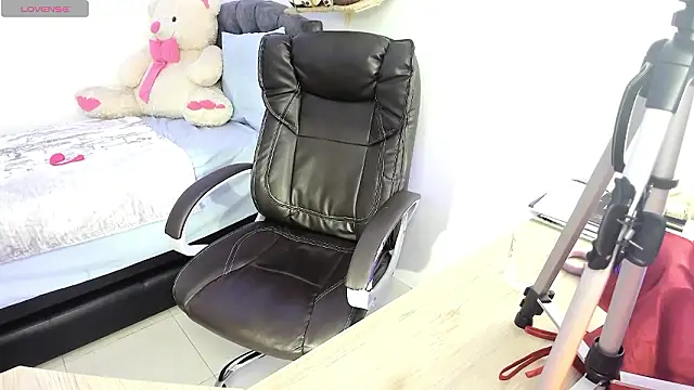 Snapshot of chanell__toledo chatting on February 2026 01:20:02 AM chanell toledo online show from February 2026 01:20:02 AM