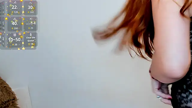 isabellarous- online show from October 2025 09:35:02 PM