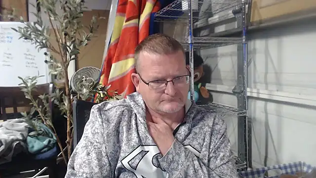 Randomoldguy615 online show from March 2025 09:38:02 PM