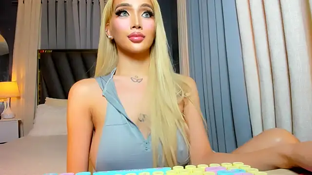 KylieSonique online show from May 2026 02:19:02 AM